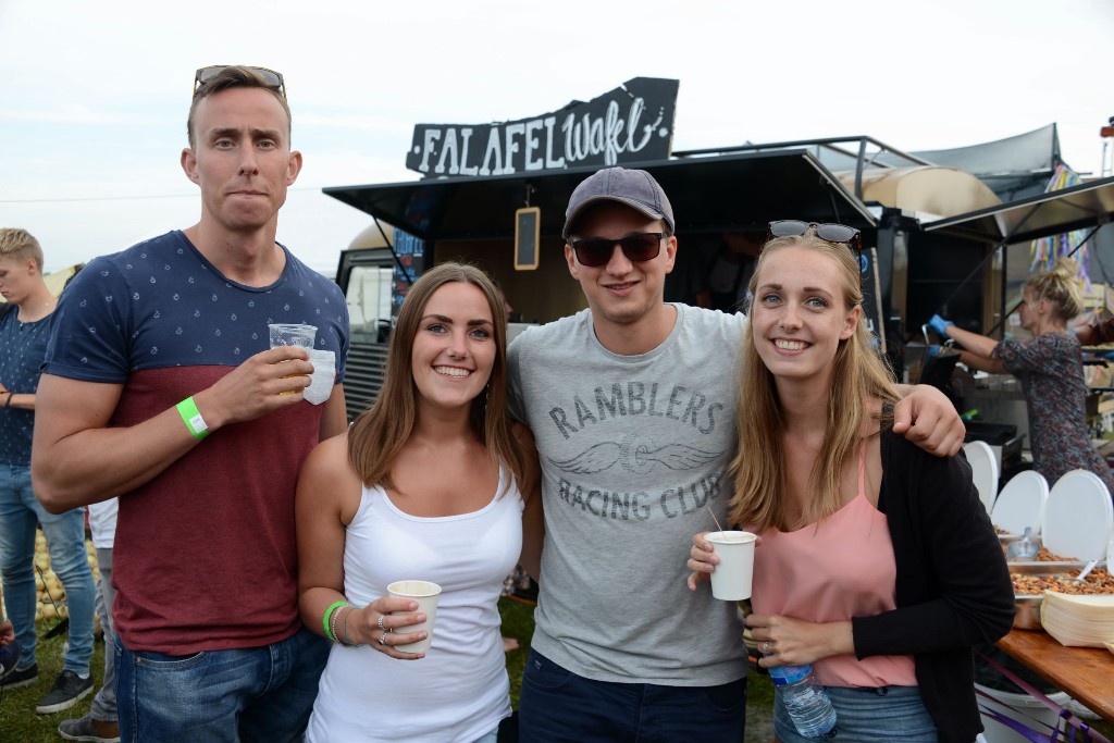 ../Images/Loungefest 2015 0515.jpg